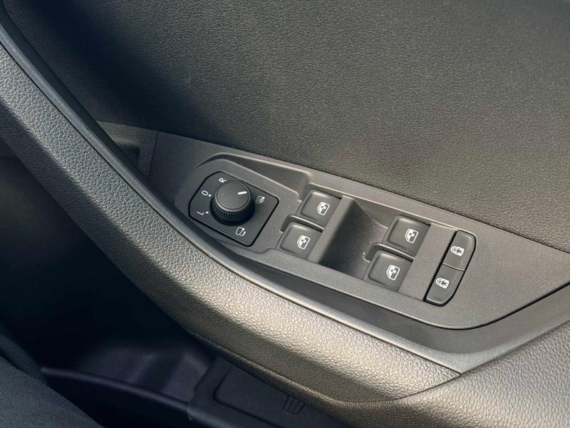 Used Skoda Karoq 2025 for sale - 78055653: Photo 32