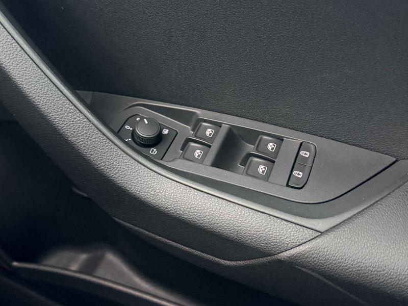 Used Skoda Karoq 2025 for sale - 77326918: Photo 32