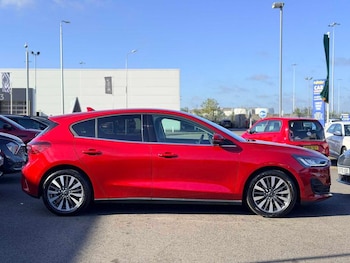 Used Ford Focus 2023 for sale - 78240125: Photo