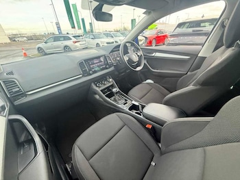 Used Skoda Karoq 2023 for sale - 76744350: Photo