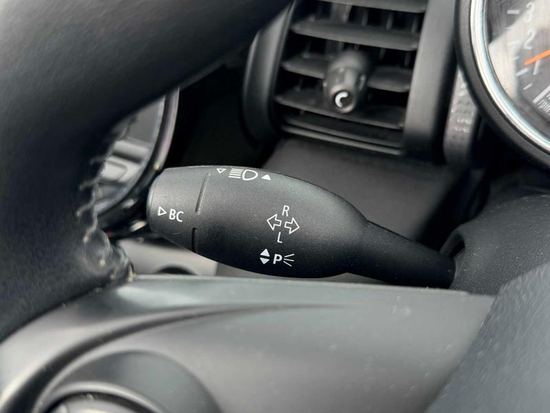 Used MINI Convertible 2018 for sale - 78001239: Photo 32