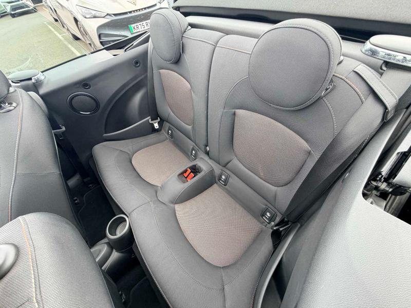 Used MINI Convertible 2018 for sale - 78001239: Photo 40