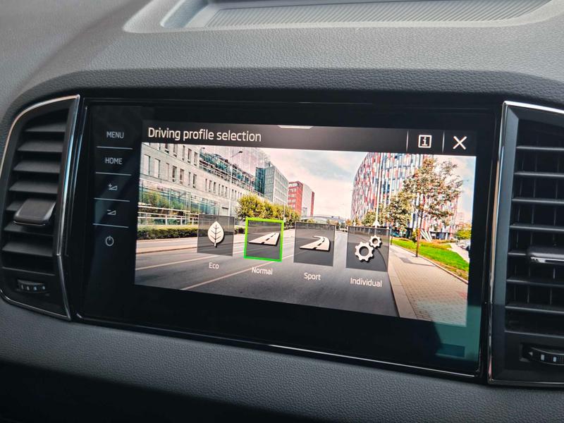 Used Skoda Karoq 2025 for sale - 77665792: Photo 27