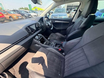 Used Skoda Karoq 2022 for sale - 79170300: Photo