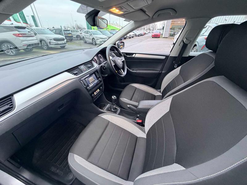 Used Skoda Rapid Spaceback 2019 for sale - 77457308: Photo 2