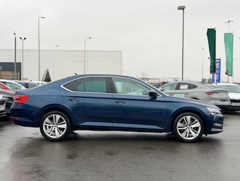 Used Skoda Superb 2020 for sale - 77563560: Photo