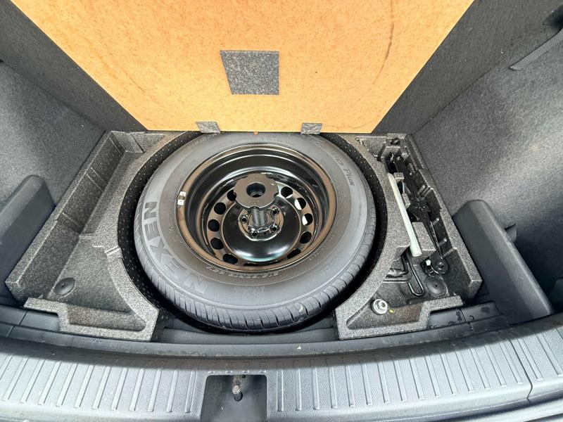 Used Skoda Karoq 2021 for sale - 76738886: Photo 18