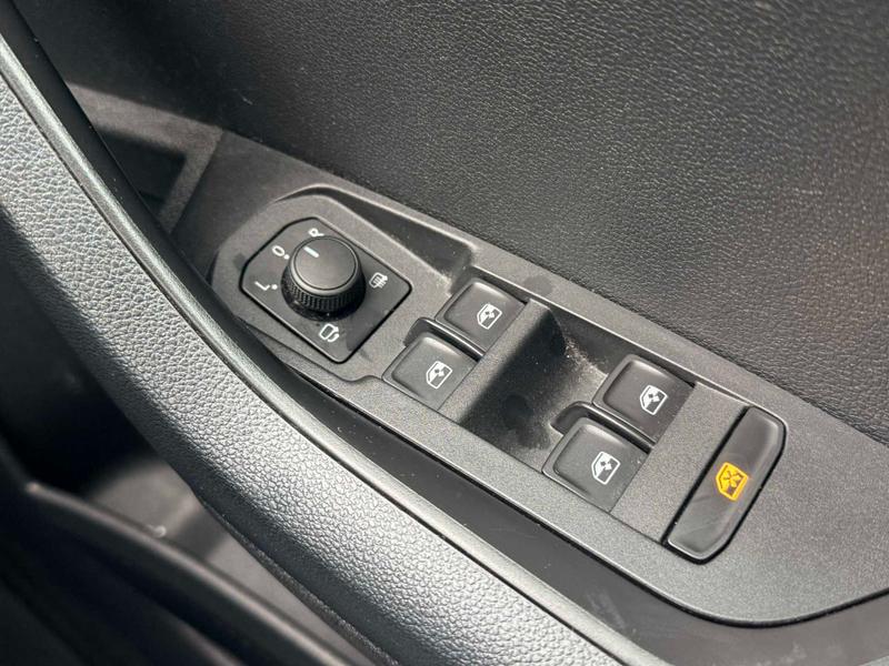 Used Skoda Karoq 2021 for sale - 76738886: Photo 32