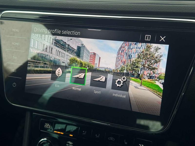 Used Skoda Superb 2023 for sale - 76410210: Photo 22