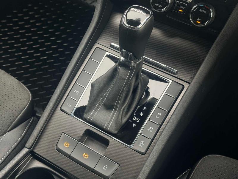 Used Skoda Superb 2023 for sale - 76410210: Photo 23