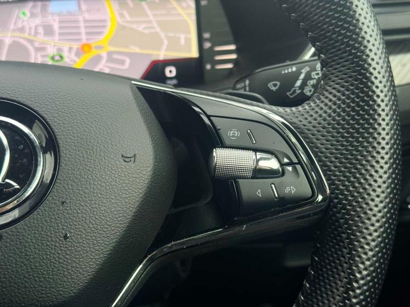 Used Skoda Superb 2023 for sale - 76410210: Photo 31