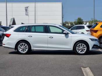 Used Skoda Octavia 2023 for sale - 74950171: Photo