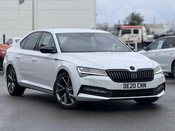 Used Skoda Superb 2020 for sale - 76338304: Photo