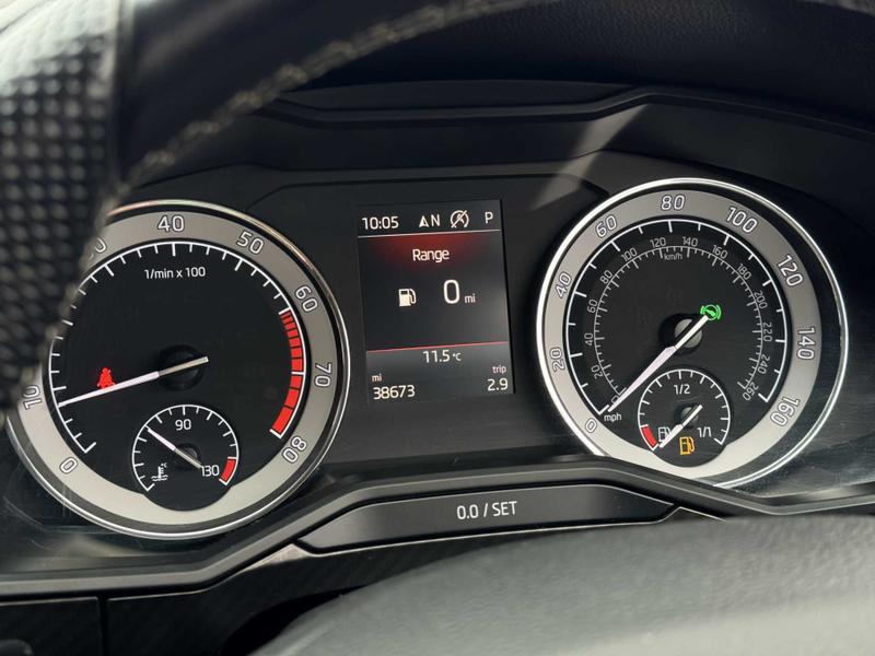 Used Skoda Superb 2020 for sale - 76338304: Photo 27