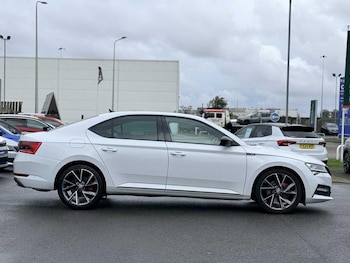 Used Skoda Superb 2020 for sale - 76338304: Photo
