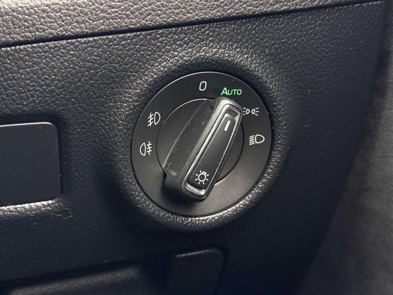 Used Skoda Superb 2020 for sale - 76338304: Photo 31