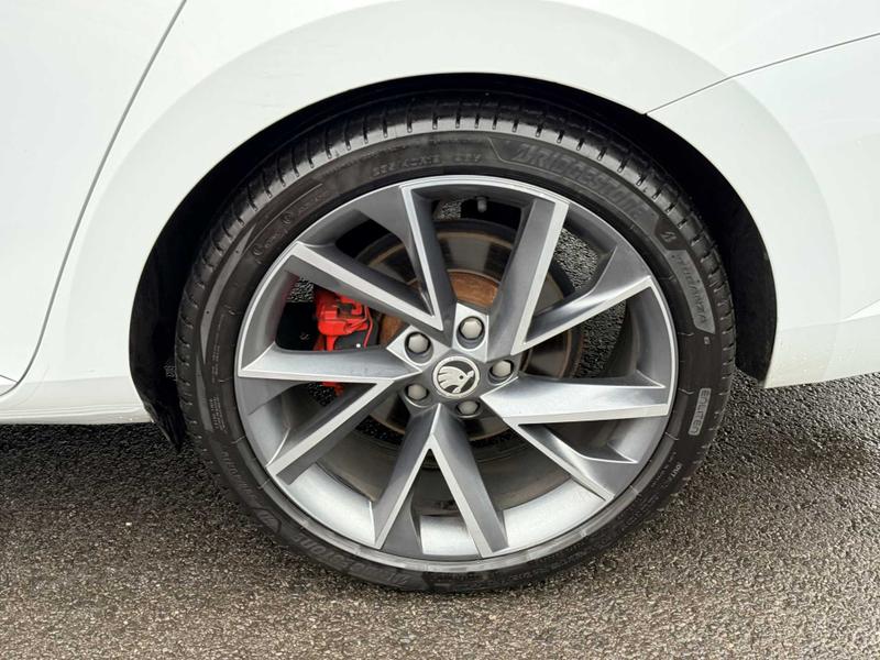 Used Skoda Superb 2020 for sale - 76338304: Photo 8
