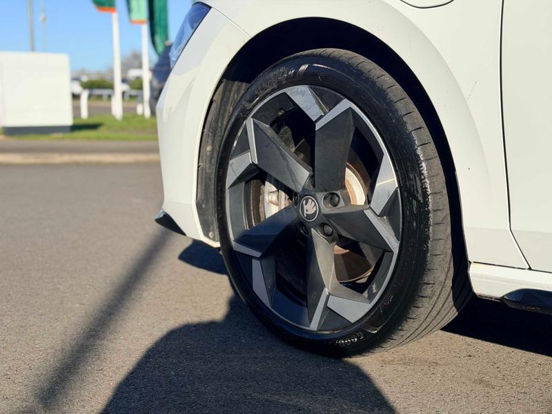 Used Skoda Superb 2025 for sale - 77427242: Photo 12