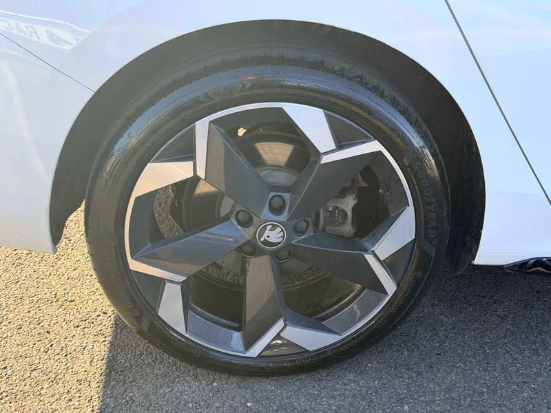 Used Skoda Superb 2025 for sale - 77427242: Photo 17