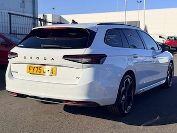 Used Skoda Superb 2025 for sale - 77427242: Photo