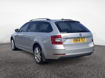 Used Skoda Octavia 2018 for sale - 79491887: Photo