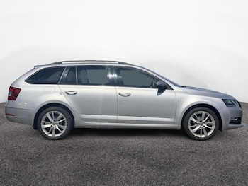 Used Skoda Octavia 2018 for sale - 79491887: Photo