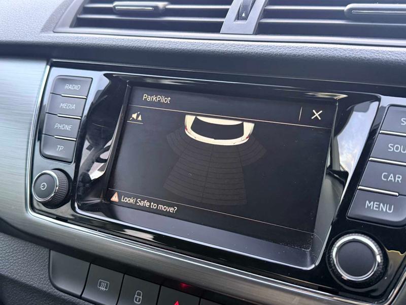 Used Skoda Fabia for sale - 76319337: Photo 33