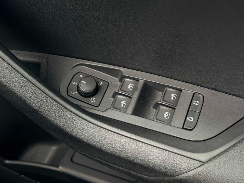 Used Skoda Karoq 2025 for sale - 77462541: Photo 32