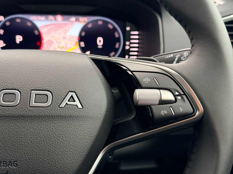 Used Skoda Karoq 2025 for sale - 77462541: Photo 35