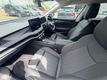 Used Skoda Superb 2025 for sale - 78556068: Photo