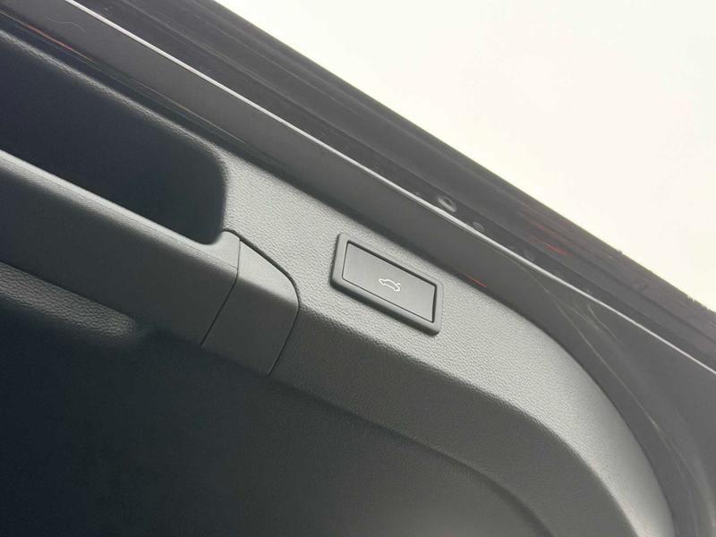 Used Skoda Superb 2025 for sale - 77088241: Photo 16