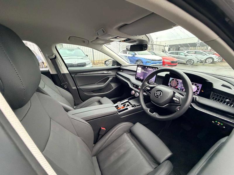 Used Skoda Superb 2025 for sale - 77088241: Photo 20