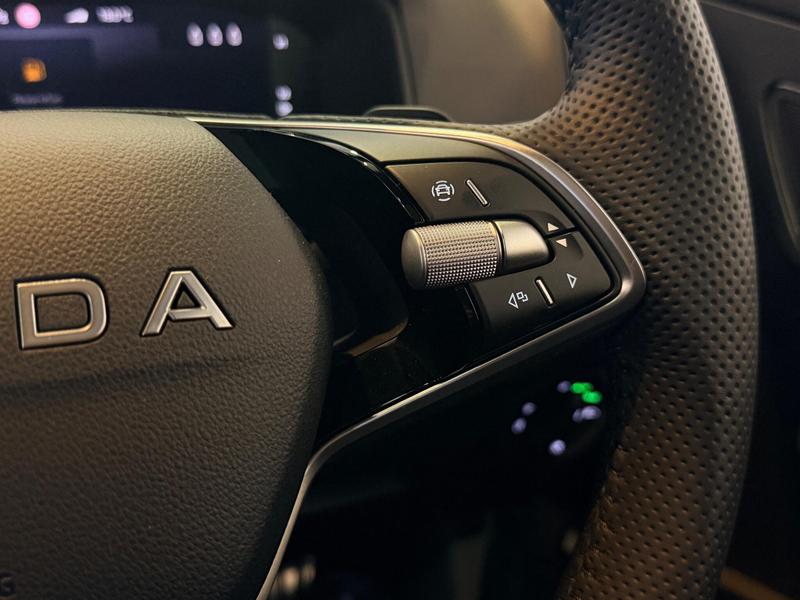 Used Skoda Karoq for sale - 77447478: Photo 17