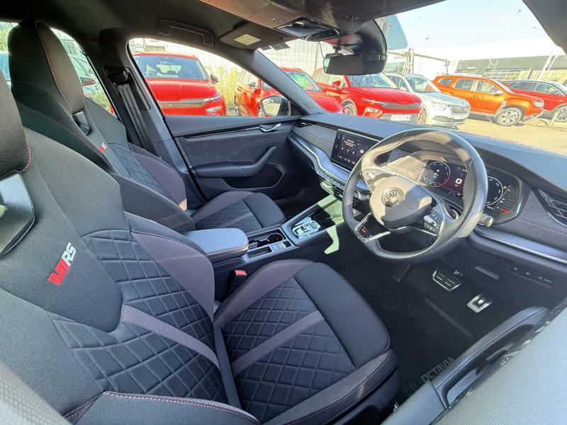 Used Skoda Octavia 2023 for sale - 76332463: Photo 18
