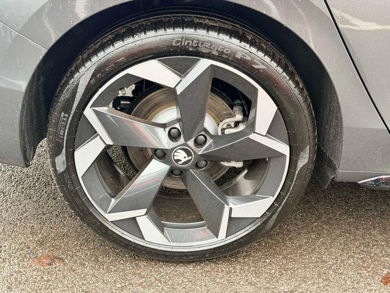 Used Skoda Superb 2025 for sale - 76782400: Photo 14