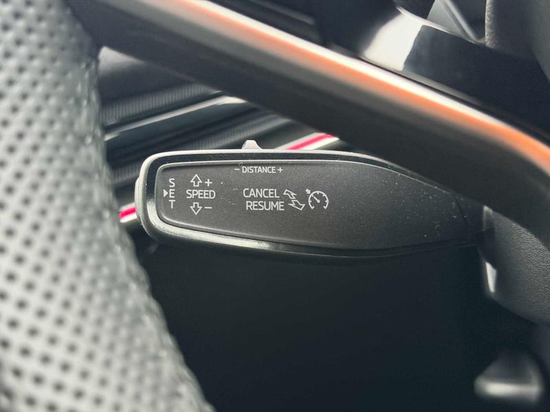 Used Skoda Superb 2025 for sale - 76782400: Photo 33