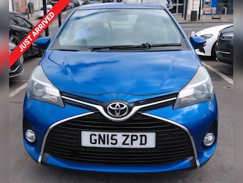 Used Toyota Yaris 2015 for sale - 78288311: Photo
