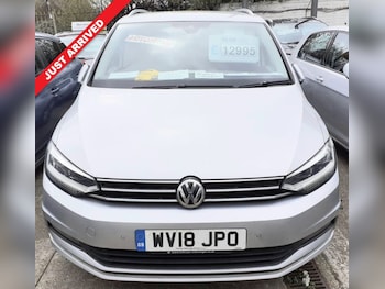 Used Volkswagen Touran 2018 for sale - 78287560: Photo