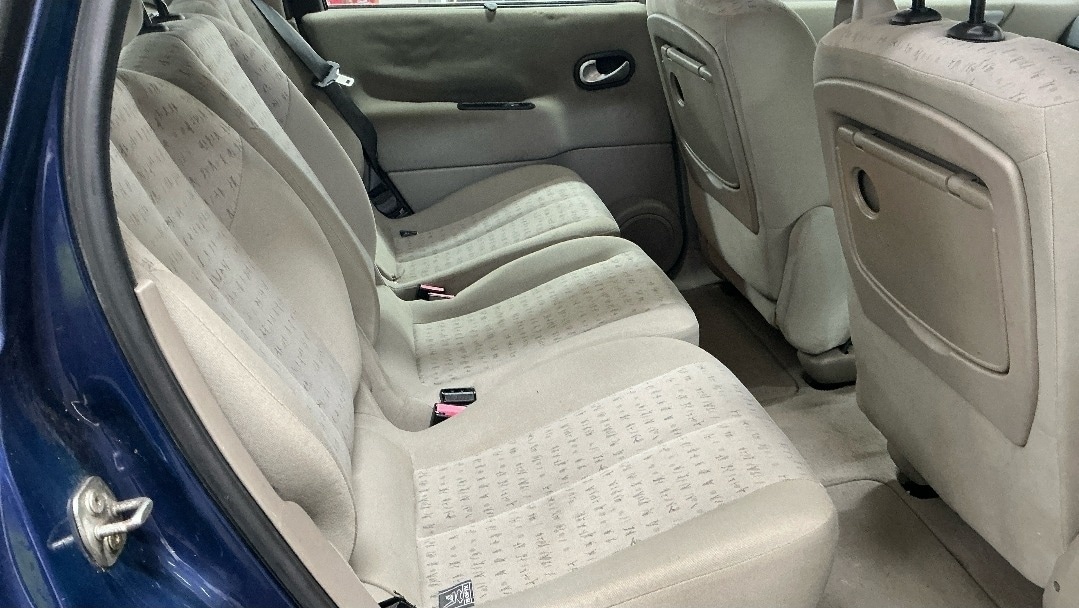 Used Renault Megane 2005 for sale - 77562605: Photo 7