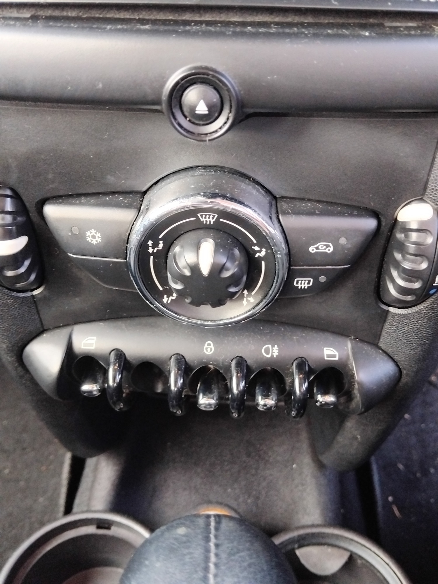 Used MINI Hatch 2010 for sale - 77431828: Photo 9