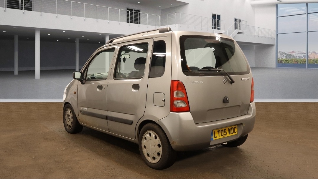 Used Suzuki Wagon R 2005 for sale - 77562958: Photo 3