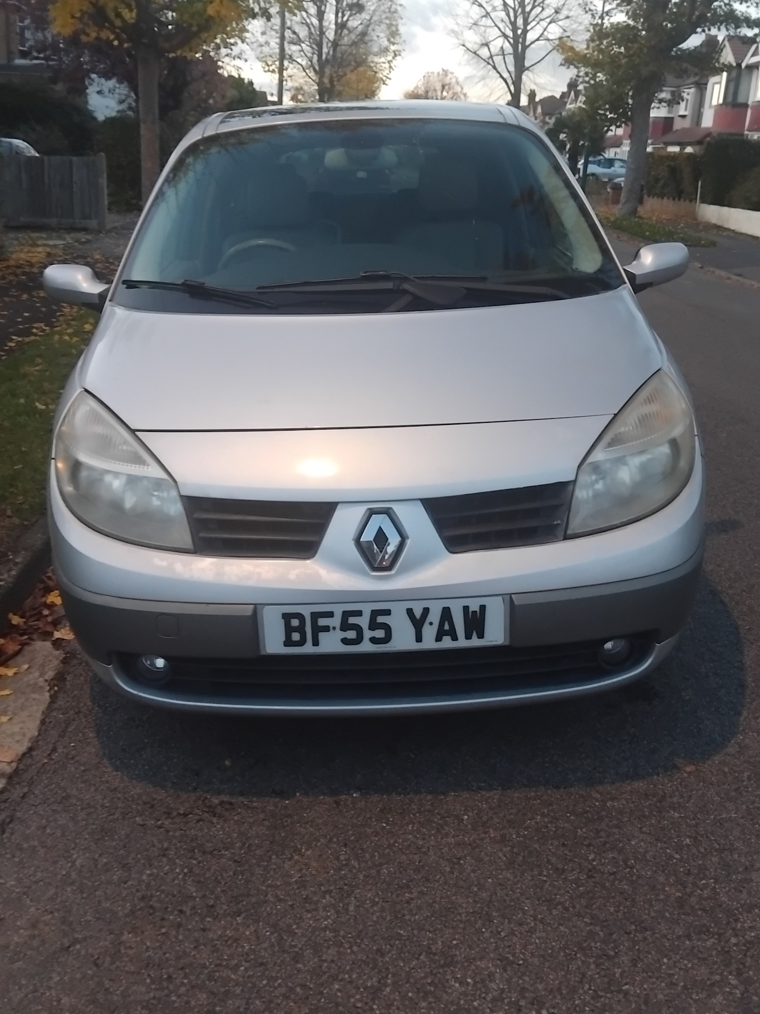 Used Renault Grand Scenic 2005 for sale - 76527517: Photo 2