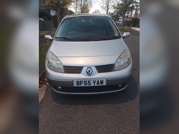 Used Renault Grand Scenic 2005 for sale - 76527517: Photo