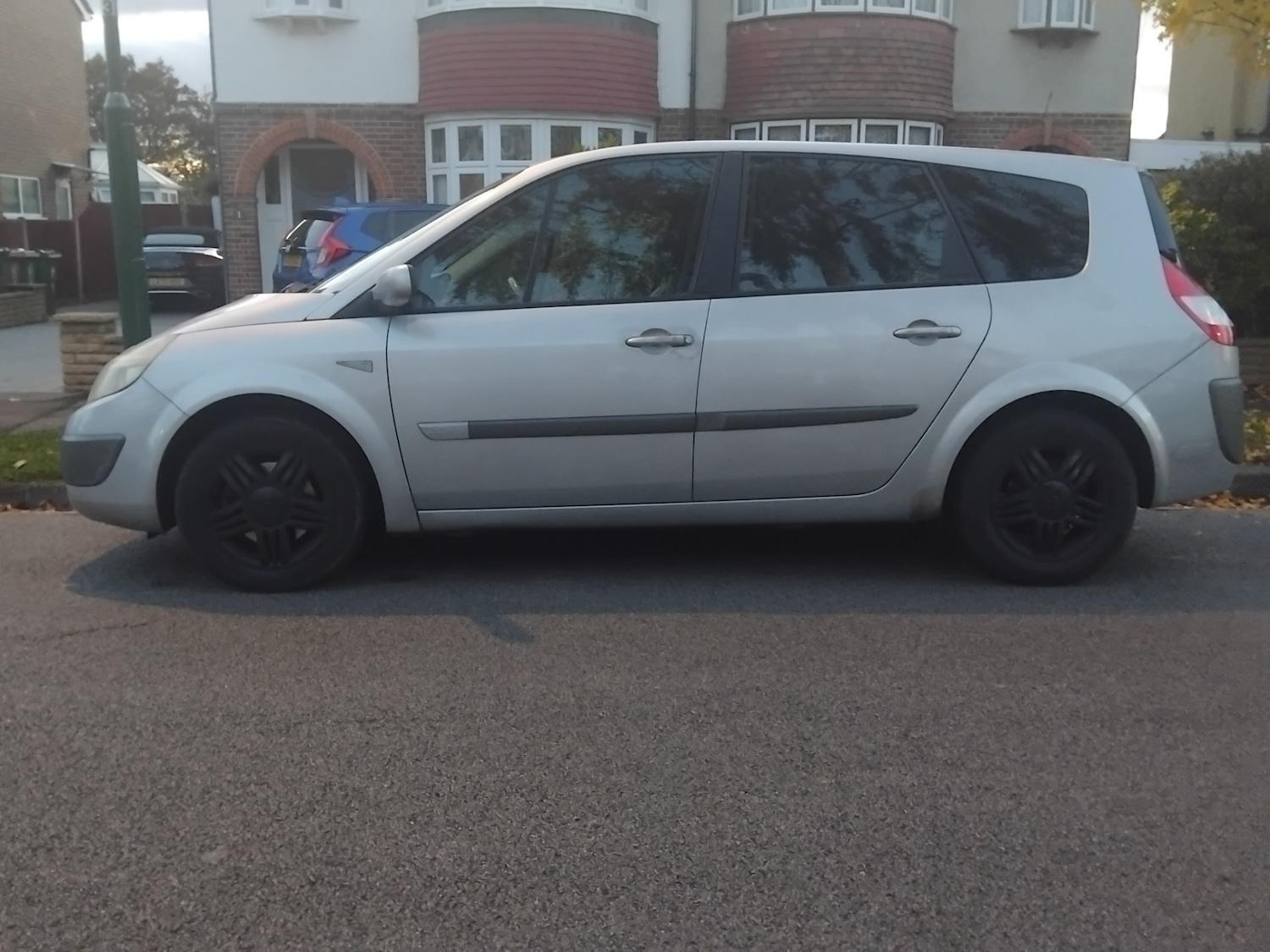 Used Renault Grand Scenic 2005 for sale - 76527517: Photo 4
