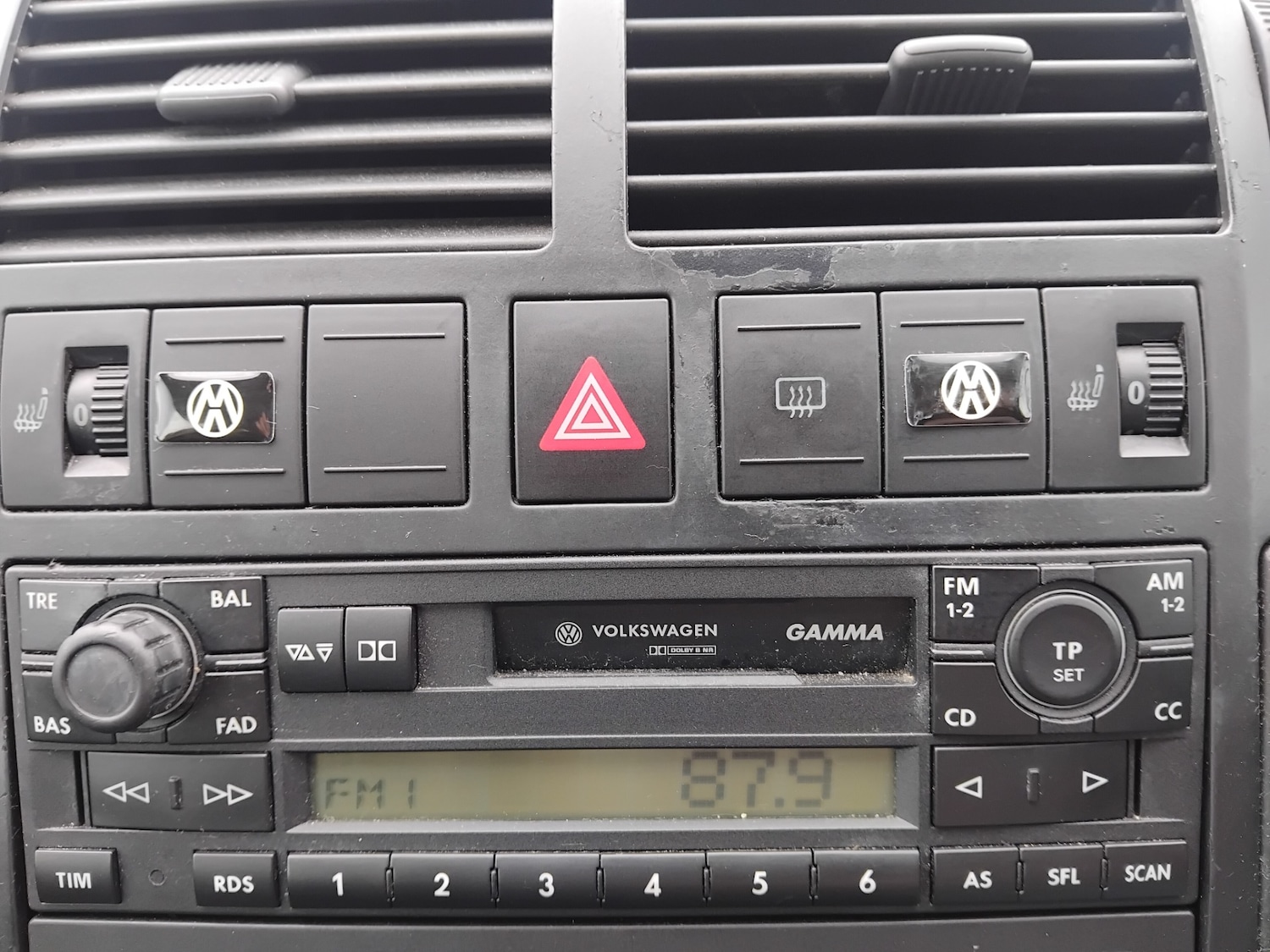 Used Volkswagen Polo 2003 for sale - 78189601: Photo 19