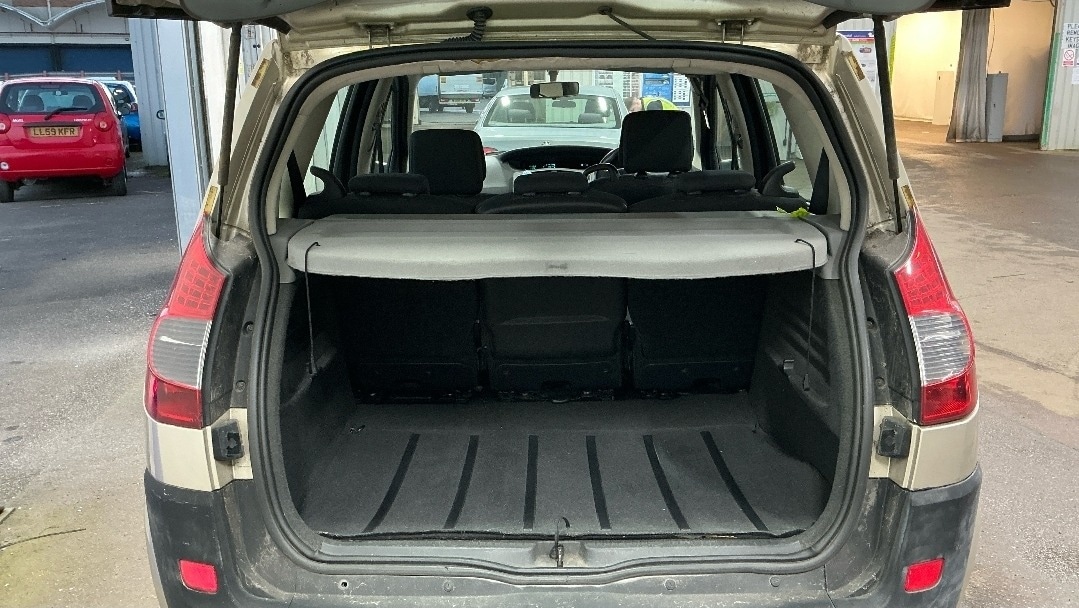 Used Renault Megane 2007 for sale - 77708251: Photo 11