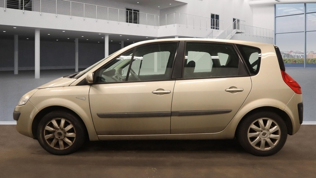 Used Renault Megane 2007 for sale - 77708251: Photo 6