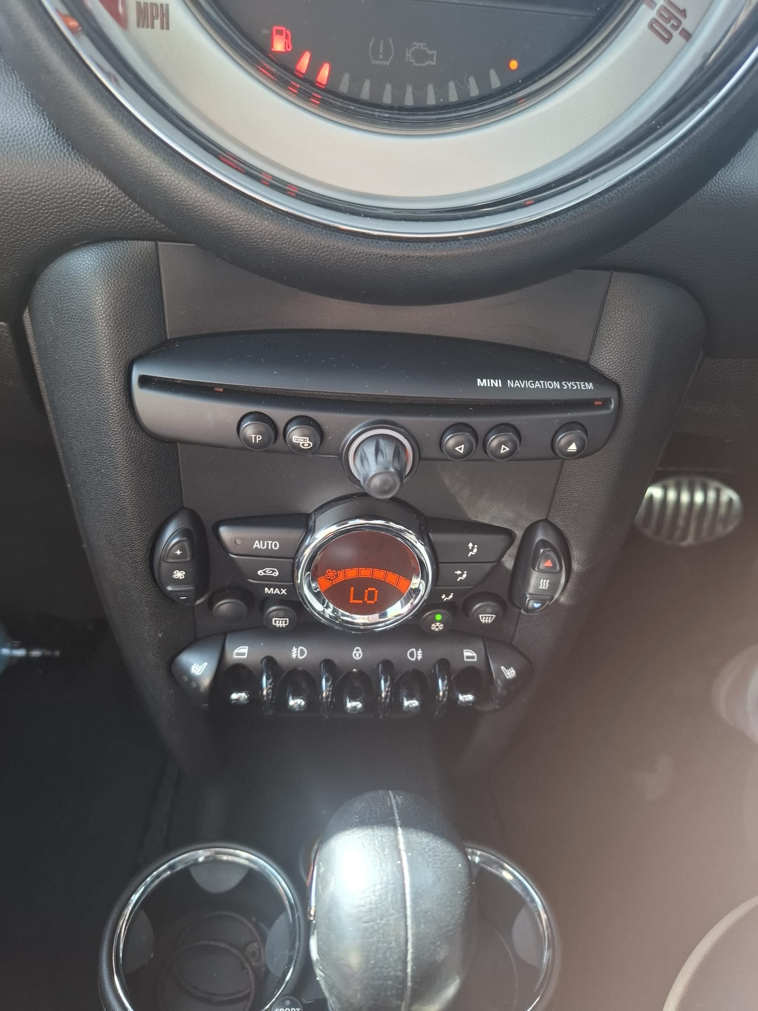 Used MINI Hatch 2011 for sale - 78223042: Photo 25