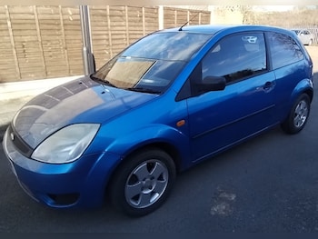Used Ford Fiesta 2005 for sale - 77207238: Photo