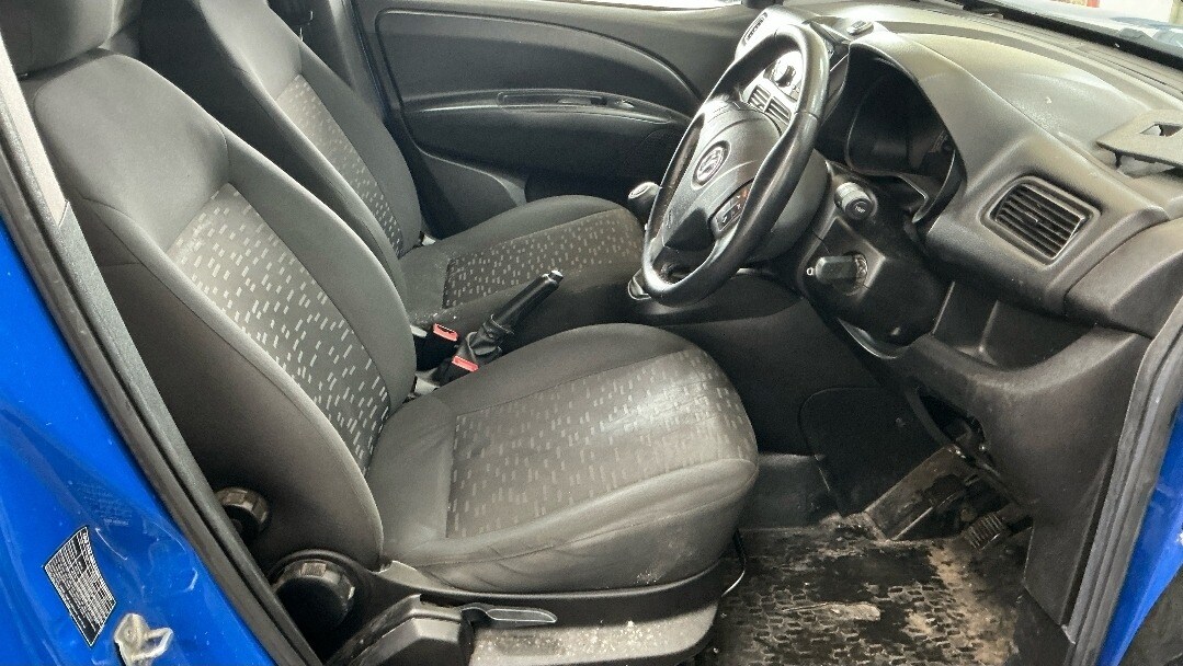 Used Vauxhall Combo 2017 for sale - 77679704: Photo 9